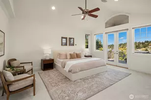 9750 SE 5th St, Bellevue, WA 98004 - Photo 23