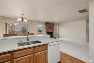 10303 SE 210th Pl, Kent, WA 98031 - Photo 9