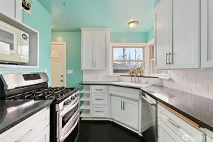 214 J St NE, Auburn, WA 98002 - Photo 7