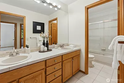 17812 NE 154th Street, Woodinville, WA 98072 - Photo 33