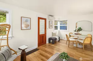 548 NE 102nd St, Seattle, WA 98125 - Photo 5