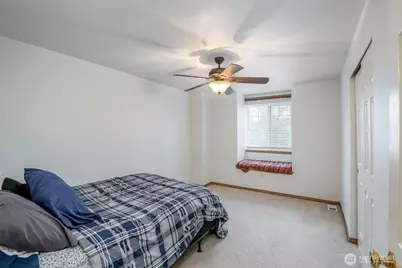 11008 184th Avenue, Bonney Lake, WA 98391 - Photo 11