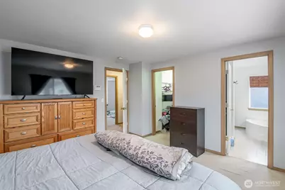 11008 184th Avenue, Bonney Lake, WA 98391 - Photo 15