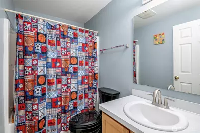 11008 184th Avenue, Bonney Lake, WA 98391 - Photo 13