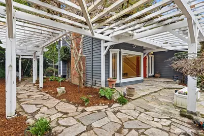 17226 SE 40th Place, Bellevue, WA 98008 - Photo 3