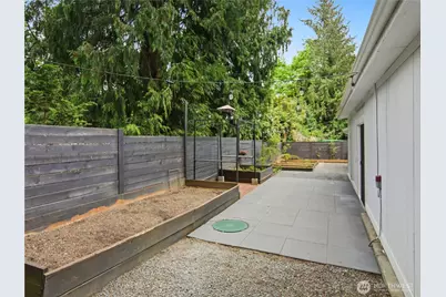18824 SE 164th St, Renton, WA 98058 - Photo 9