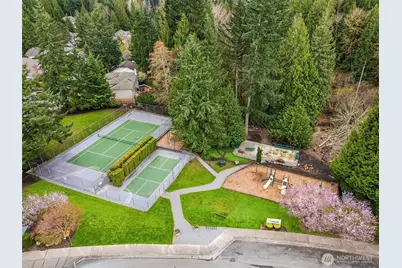 2122 221st Place NE, Sammamish, WA 98074 - Photo 37
