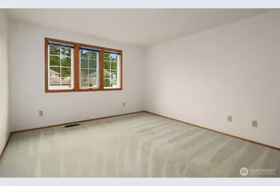 2122 221st Place NE, Sammamish, WA 98074 - Photo 27