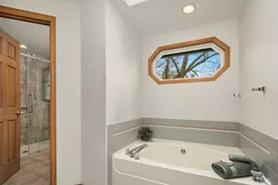 2122 221st Pl NE, Sammamish, WA 98074 - Photo 23