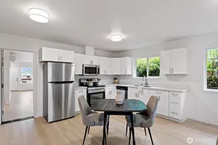 1925 5th St, Bremerton, WA 98337 - Photo 17