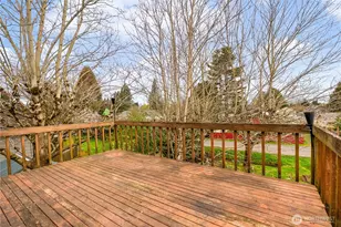 206 Bayside Pl, Bellingham, WA 98225 - Photo 13