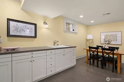 364 Highland Drive, Seattle, WA 98109 - Photo 35