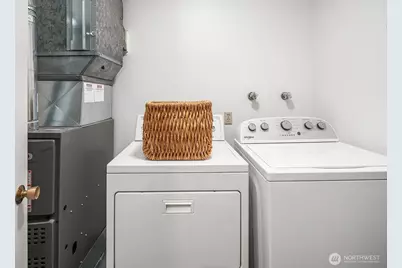 3057 241st Avenue SE, Sammamish, WA 98075 - Photo 25