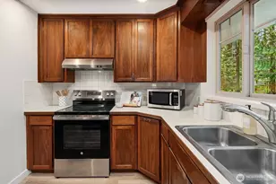 3057 241st Ave SE, Sammamish, WA 98075 - Photo 15