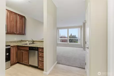 225 Logan Avenue S #317, Renton, WA 98057 - Photo 3