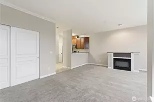 225 Logan Ave S, Renton, WA 98057 - Photo 9