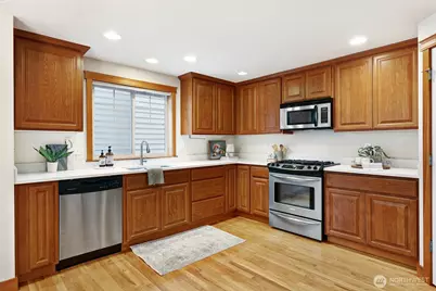 1118 NW 56th Street #A, Seattle, WA 98107 - Photo 9