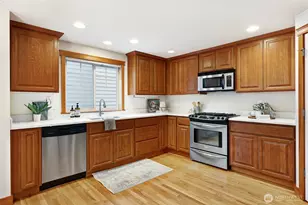 1118 NW 56th St, Seattle, WA 98107 - Photo 9