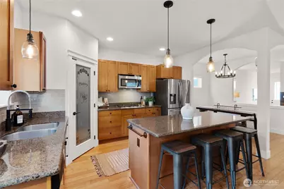 2225 107th Avenue SE, Lake Stevens, WA 98258 - Photo 9