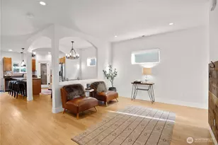 2225 107th Ave SE, Lake Stevens, WA 98258 - Photo 3