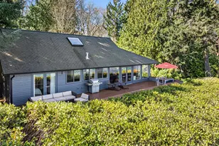 8032 SW 222nd Pl, Vashon, WA 98070 - Photo 3