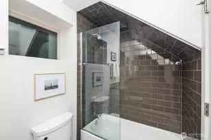 3426 NW Market St, Seattle, WA 98107 - Photo 31