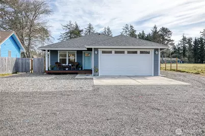 300 Octopus Avenue NE, Ocean Shores, WA 98569 - Photo 1