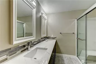 12838 SE 141st Ln, Bellevue, WA 98006 - Photo 13