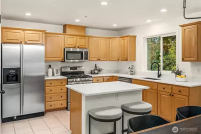 329 NE 185th Street, Shoreline, WA 98155 - Photo 9