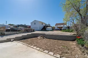 918 Cashmere St, Wenatchee, WA 98801 - Photo 11