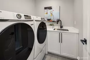 10931 NE 133rd St, Kirkland, WA 98034 - Photo 33