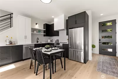 2560 30th Avenue W, Seattle, WA 98199 - Photo 7