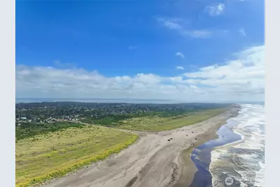 160 Dolphin Avenue NE, Ocean Shores, WA 98569 - Photo 39
