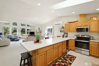 160 Dolphin Avenue NE, Ocean Shores, WA 98569 - Photo 7