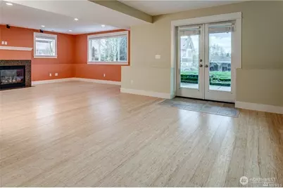 7929 Seward Park Avenue S, Seattle, WA 98118 - Photo 13