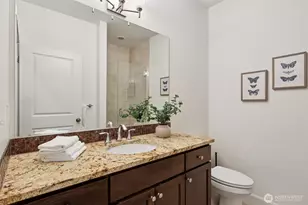 8535 4th Ave NE, Seattle, WA 98115 - Photo 9