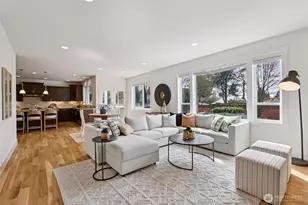 8535 4th Ave NE, Seattle, WA 98115 - Photo 3