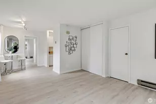 421 Wells Ave S, Renton, WA 98057 - Photo 9