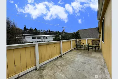 421 Wells Avenue S, Renton, WA 98057 - Photo 27