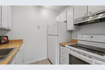 421 Wells Avenue S, Renton, WA 98057 - Photo 13