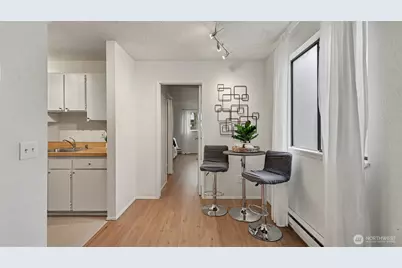 421 Wells Avenue S, Renton, WA 98057 - Photo 21