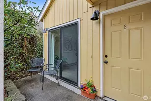 421 Wells Ave S, Renton, WA 98057 - Photo 3