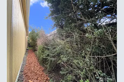 421 Wells Avenue S, Renton, WA 98057 - Photo 7