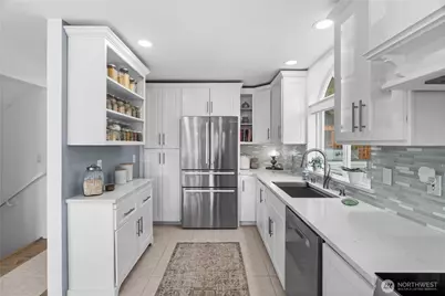 100 NE Alta Vista Drive, Belfair, WA 98528 - Photo 13