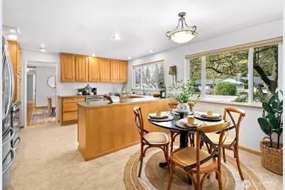 10124 241st Place SW, Edmonds, WA 98020 - Photo 9