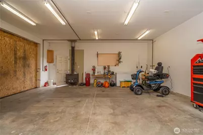 36421 80th Avenue E, Eatonville, WA 98328 - Photo 33