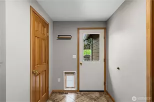 36421 80th Ave E, Eatonville, WA 98328 - Photo 23