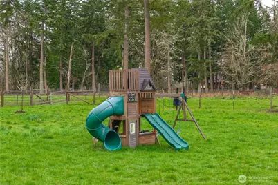 36421 80th Avenue E, Eatonville, WA 98328 - Photo 27