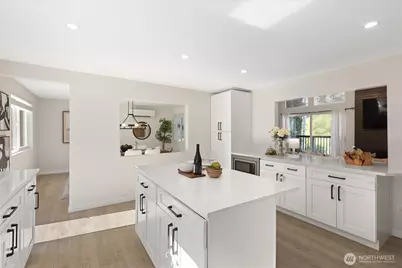 6018 152nd Avenue NE, Redmond, WA 98052 - Photo 13