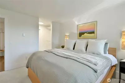 6236 137th Place NE #229, Redmond, WA 98052 - Photo 17